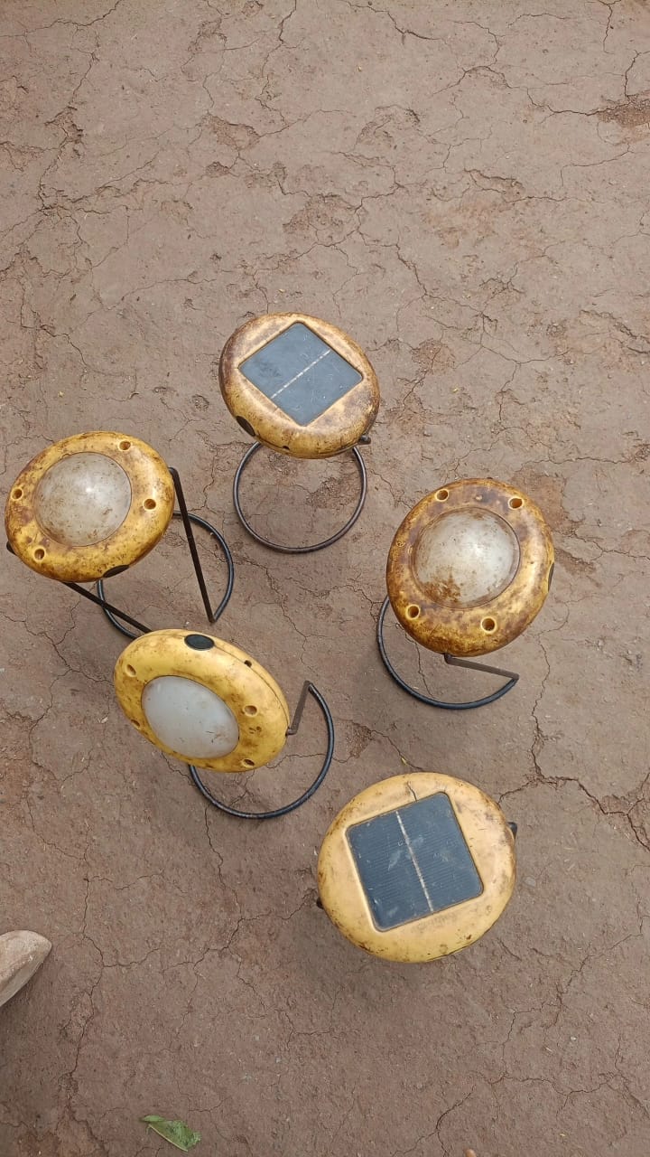 Students and families receiving solar study units